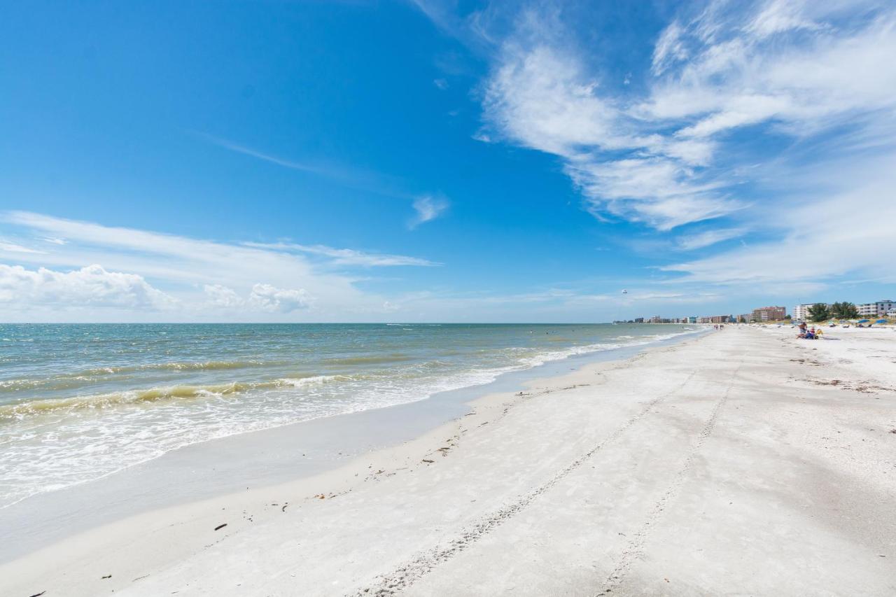 104 Las Brisas Condo St. Pete Beach Εξωτερικό φωτογραφία